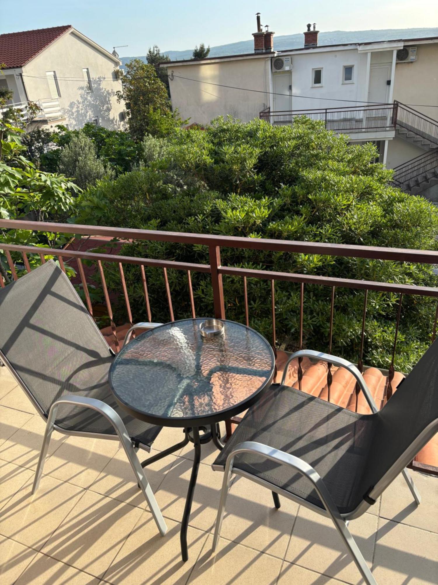 Apartman Hrusta Crikvenica Esterno foto